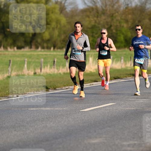 12.04.2026 - 45. Internationalen Wilhelmsburger Insellauf Dr. Thomas Lammeyer http://msf.ph/oto/9431924 12.04.2026 09:13:23 Laufen 4075, 2181, 2213, 4979 meine-sportfotos.de