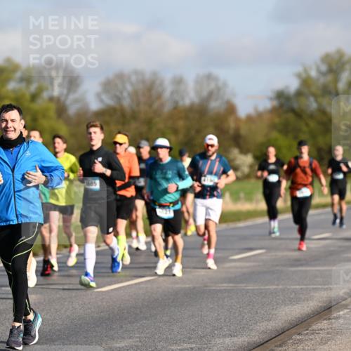12.04.2026 - 45. Internationalen Wilhelmsburger Insellauf Dr. Thomas Lammeyer http://msf.ph/oto/9431982 12.04.2026 09:13:34 Laufen 685 meine-sportfotos.de