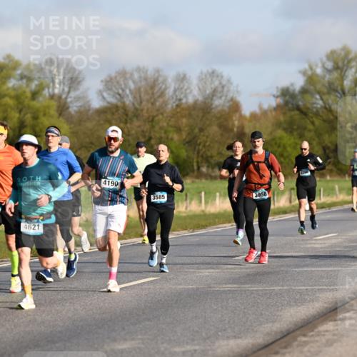 12.04.2026 - 45. Internationalen Wilhelmsburger Insellauf Dr. Thomas Lammeyer http://msf.ph/oto/9431991 12.04.2026 09:13:35 Laufen 4190, 3585, 3958, 5685, 4621, 4296 meine-sportfotos.de