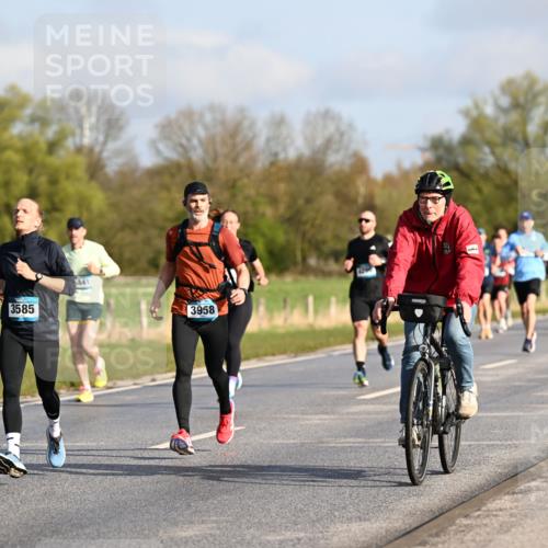 12.04.2026 - 45. Internationalen Wilhelmsburger Insellauf Dr. Thomas Lammeyer http://msf.ph/oto/9432006 12.04.2026 09:13:37 Laufen 2504, 3585, 3958 meine-sportfotos.de