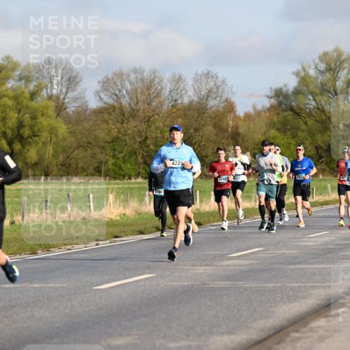 12.04.2026 - 45. Internationalen Wilhelmsburger Insellauf Dr. Thomas Lammeyer http://msf.ph/oto/9432033 12.04.2026 09:13:42 Laufen 2780, 4225, 4748, 511, 5821, 480, 4340 meine-sportfotos.de