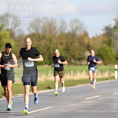 12.04.2026 - 45. Internationalen Wilhelmsburger Insellauf Dr. Thomas Lammeyer http://msf.ph/oto/9432083 12.04.2026 09:13:51 Laufen 2265, 1150 meine-sportfotos.de