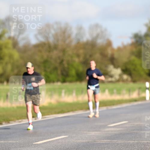 12.04.2026 - 45. Internationalen Wilhelmsburger Insellauf Dr. Thomas Lammeyer http://msf.ph/oto/9432090 12.04.2026 09:13:52 Laufen 265 meine-sportfotos.de