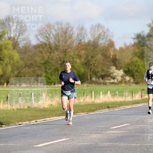 12.04.2026 - 45. Internationalen Wilhelmsburger Insellauf Dr. Thomas Lammeyer http://msf.ph/oto/9432096 12.04.2026 09:13:54 Laufen 4150, 5551, 12382 meine-sportfotos.de