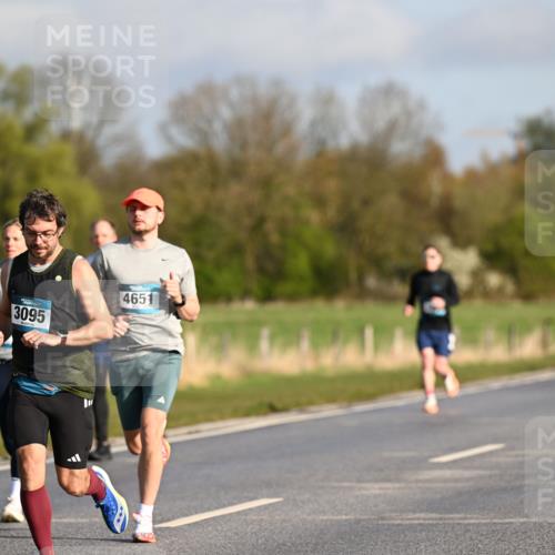 12.04.2026 - 45. Internationalen Wilhelmsburger Insellauf Dr. Thomas Lammeyer http://msf.ph/oto/9432143 12.04.2026 09:14:02 Laufen 3095, 4651 meine-sportfotos.de
