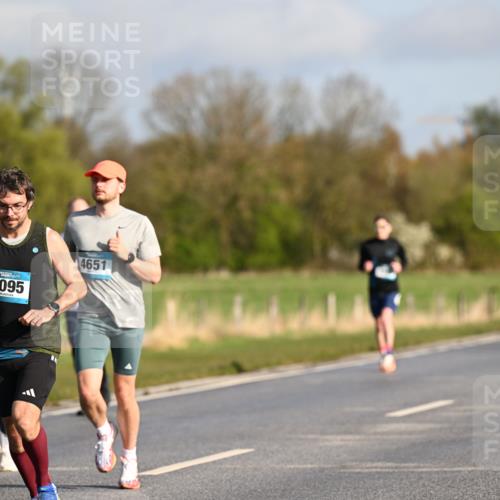 12.04.2026 - 45. Internationalen Wilhelmsburger Insellauf Dr. Thomas Lammeyer http://msf.ph/oto/9432144 12.04.2026 09:14:02 Laufen 3095, 4651 meine-sportfotos.de