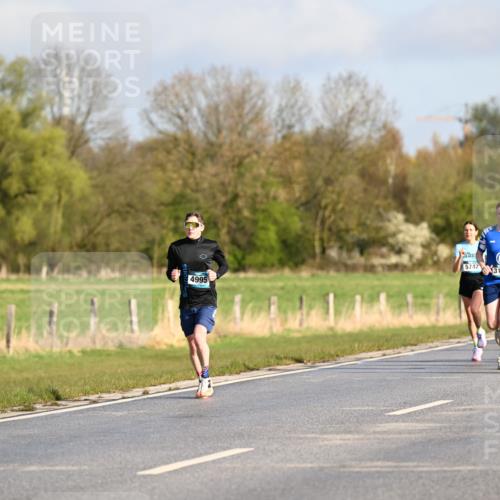 12.04.2026 - 45. Internationalen Wilhelmsburger Insellauf Dr. Thomas Lammeyer http://msf.ph/oto/9432153 12.04.2026 09:14:04 Laufen 4995, 5742, 3133 meine-sportfotos.de