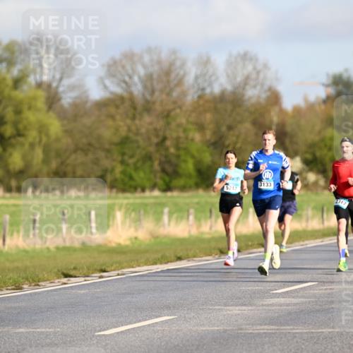 12.04.2026 - 45. Internationalen Wilhelmsburger Insellauf Dr. Thomas Lammeyer http://msf.ph/oto/9432169 12.04.2026 09:14:06 Laufen 4995, 3133, 5742, 2317, 3634, 66 meine-sportfotos.de