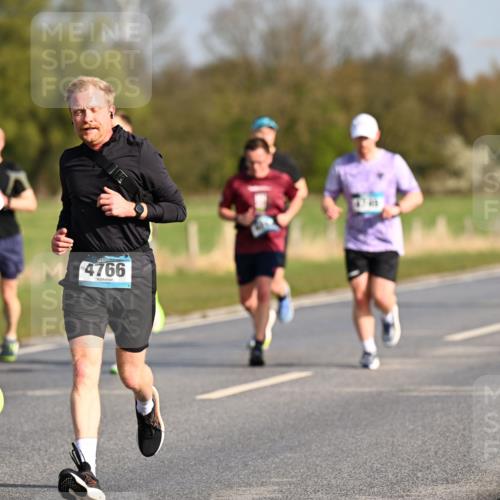 12.04.2026 - 45. Internationalen Wilhelmsburger Insellauf Dr. Thomas Lammeyer http://msf.ph/oto/9432205 12.04.2026 09:14:13 Laufen 4766 meine-sportfotos.de