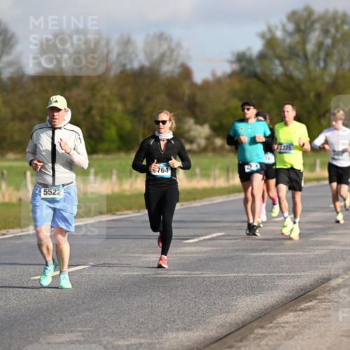 12.04.2026 - 45. Internationalen Wilhelmsburger Insellauf Dr. Thomas Lammeyer http://msf.ph/oto/9432242 12.04.2026 09:14:21 Laufen 5522, 764, 2325 meine-sportfotos.de
