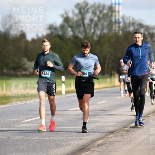 12.04.2026 - 45. Internationalen Wilhelmsburger Insellauf Dr. Thomas Lammeyer http://msf.ph/oto/9432441 12.04.2026 09:14:55 Laufen 4883, 384 meine-sportfotos.de