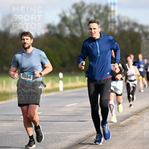 12.04.2026 - 45. Internationalen Wilhelmsburger Insellauf Dr. Thomas Lammeyer http://msf.ph/oto/9432453 12.04.2026 09:14:57 Laufen 83, 4884 meine-sportfotos.de