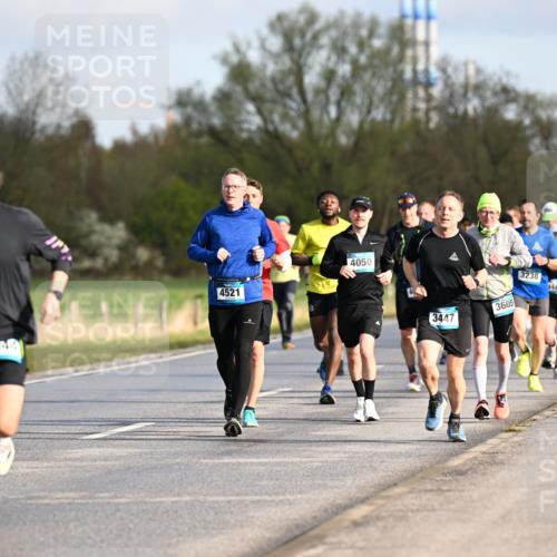 12.04.2026 - 45. Internationalen Wilhelmsburger Insellauf Dr. Thomas Lammeyer http://msf.ph/oto/9432506 12.04.2026 09:15:05 Laufen 5344, 4521, 4050, 3447, 3605, 3238, 349, 44 meine-sportfotos.de