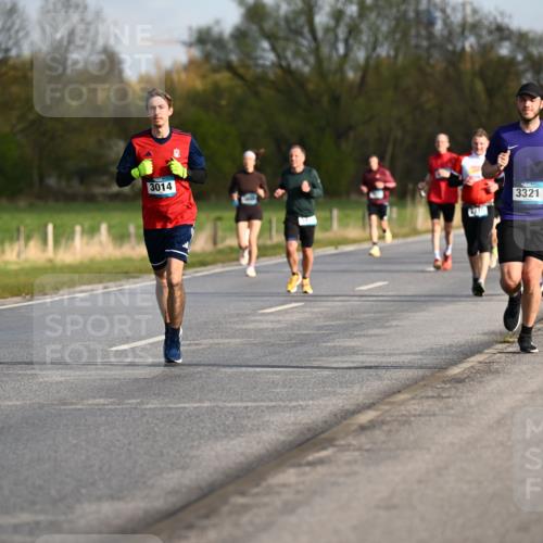 12.04.2026 - 45. Internationalen Wilhelmsburger Insellauf Dr. Thomas Lammeyer http://msf.ph/oto/9432672 12.04.2026 09:15:39 Laufen 3014, 3321 meine-sportfotos.de