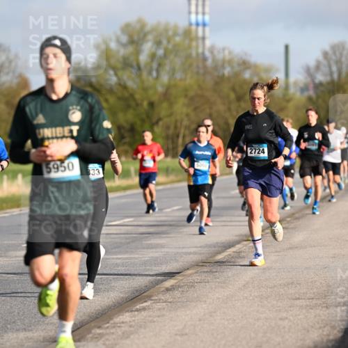 12.04.2026 - 45. Internationalen Wilhelmsburger Insellauf Dr. Thomas Lammeyer http://msf.ph/oto/9433031 12.04.2026 09:16:49 Laufen 2148, 5950, 2724, 5050, 833 meine-sportfotos.de