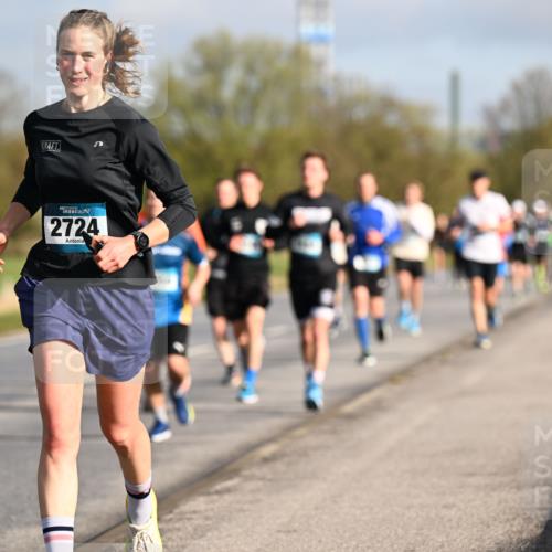 12.04.2026 - 45. Internationalen Wilhelmsburger Insellauf Dr. Thomas Lammeyer http://msf.ph/oto/9433052 12.04.2026 09:16:53 Laufen 2724 meine-sportfotos.de
