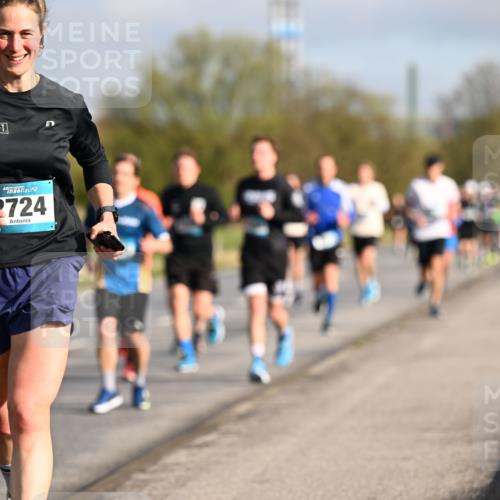 12.04.2026 - 45. Internationalen Wilhelmsburger Insellauf Dr. Thomas Lammeyer http://msf.ph/oto/9433055 12.04.2026 09:16:53 Laufen 2724 meine-sportfotos.de