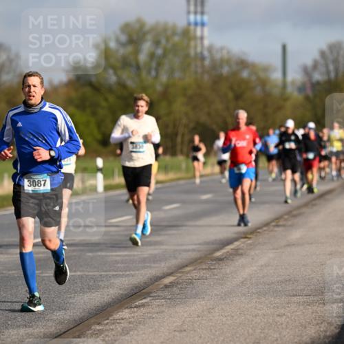 12.04.2026 - 45. Internationalen Wilhelmsburger Insellauf Dr. Thomas Lammeyer http://msf.ph/oto/9433091 12.04.2026 09:16:59 Laufen 485, 3087 meine-sportfotos.de