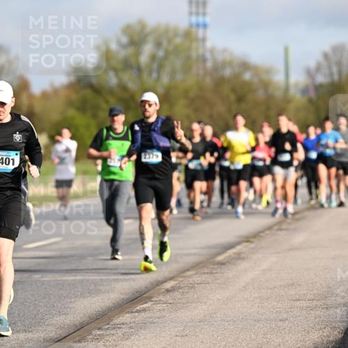 12.04.2026 - 45. Internationalen Wilhelmsburger Insellauf Dr. Thomas Lammeyer http://msf.ph/oto/9433168 12.04.2026 09:17:11 Laufen 4401 meine-sportfotos.de
