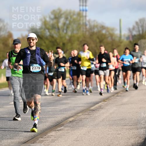 12.04.2026 - 45. Internationalen Wilhelmsburger Insellauf Dr. Thomas Lammeyer http://msf.ph/oto/9433180 12.04.2026 09:17:12 Laufen 2379 meine-sportfotos.de