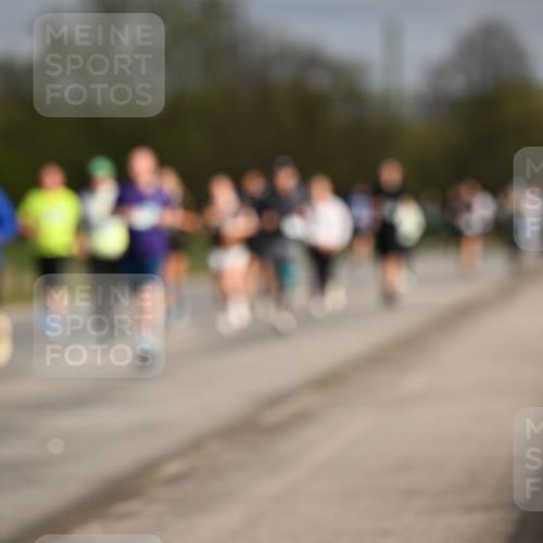 12.04.2026 - 45. Internationalen Wilhelmsburger Insellauf Dr. Thomas Lammeyer http://msf.ph/oto/9435470 12.04.2026 09:24:40 Laufen  meine-sportfotos.de