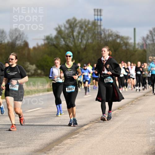 12.04.2026 - 45. Internationalen Wilhelmsburger Insellauf Dr. Thomas Lammeyer http://msf.ph/oto/9435603 12.04.2026 09:25:08 Laufen 4147, 2806, 264, 2807, 2800 meine-sportfotos.de