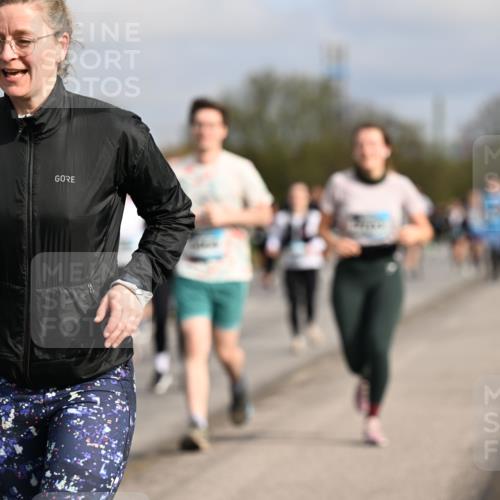 12.04.2026 - 45. Internationalen Wilhelmsburger Insellauf Dr. Thomas Lammeyer http://msf.ph/oto/9435688 12.04.2026 09:25:22 Laufen  meine-sportfotos.de