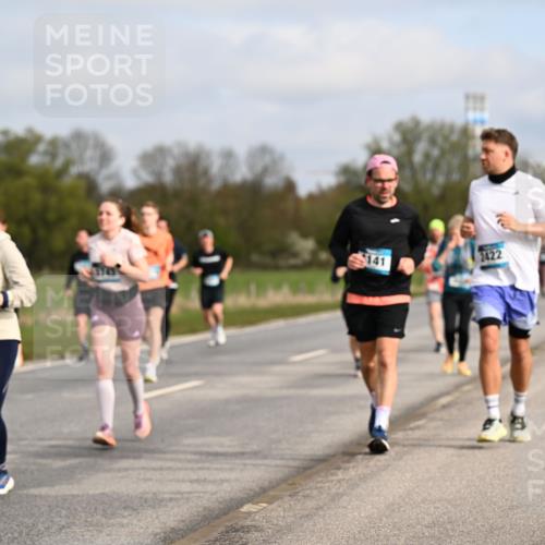 12.04.2026 - 45. Internationalen Wilhelmsburger Insellauf Dr. Thomas Lammeyer http://msf.ph/oto/9435974 12.04.2026 09:26:16 Laufen 343, 3844, 141, 2422 meine-sportfotos.de