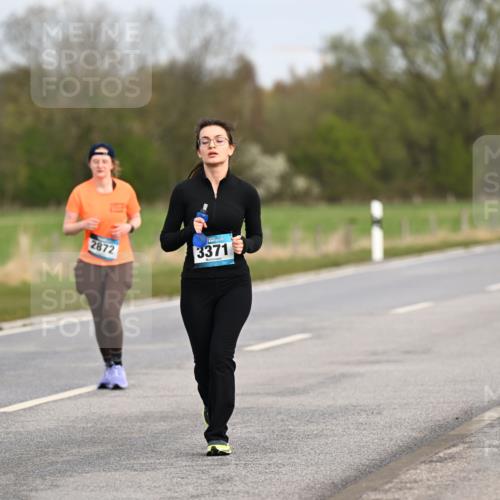 12.04.2026 - 45. Internationalen Wilhelmsburger Insellauf Dr. Thomas Lammeyer http://msf.ph/oto/9437699 12.04.2026 09:32:10 Laufen 2872, 3371 meine-sportfotos.de