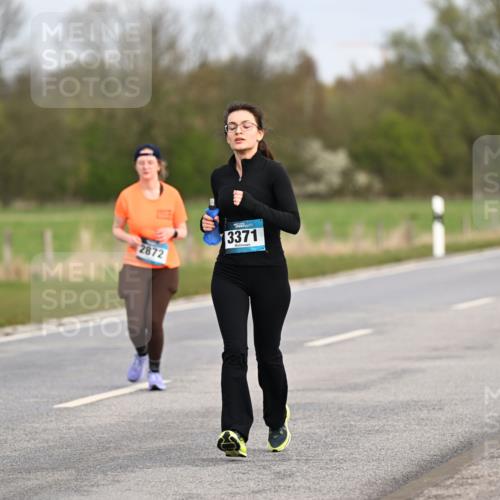 12.04.2026 - 45. Internationalen Wilhelmsburger Insellauf Dr. Thomas Lammeyer http://msf.ph/oto/9437701 12.04.2026 09:32:11 Laufen 2872, 3371 meine-sportfotos.de
