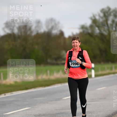 12.04.2026 - 45. Internationalen Wilhelmsburger Insellauf Dr. Thomas Lammeyer http://msf.ph/oto/9437723 12.04.2026 09:32:58 Laufen 2996 meine-sportfotos.de