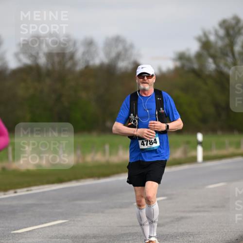 12.04.2026 - 45. Internationalen Wilhelmsburger Insellauf Dr. Thomas Lammeyer http://msf.ph/oto/9437770 12.04.2026 09:33:17 Laufen 4784 meine-sportfotos.de
