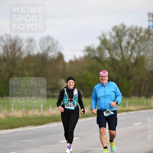 12.04.2026 - 45. Internationalen Wilhelmsburger Insellauf Dr. Thomas Lammeyer http://msf.ph/oto/9437809 12.04.2026 09:33:30 Laufen 5593, 2693 meine-sportfotos.de