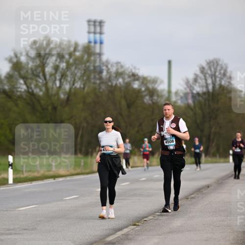 12.04.2026 - 45. Internationalen Wilhelmsburger Insellauf Dr. Thomas Lammeyer http://msf.ph/oto/9437816 12.04.2026 09:33:33 Laufen 45, 4508 meine-sportfotos.de
