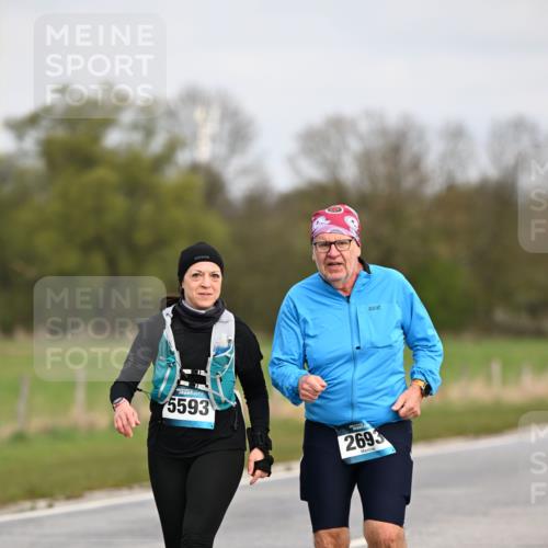 12.04.2026 - 45. Internationalen Wilhelmsburger Insellauf Dr. Thomas Lammeyer http://msf.ph/oto/9437822 12.04.2026 09:33:35 Laufen 5593, 2693 meine-sportfotos.de