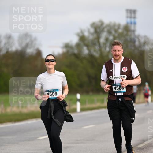 12.04.2026 - 45. Internationalen Wilhelmsburger Insellauf Dr. Thomas Lammeyer http://msf.ph/oto/9437854 12.04.2026 09:33:41 Laufen 4509, 4508 meine-sportfotos.de