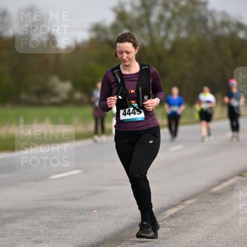 12.04.2026 - 45. Internationalen Wilhelmsburger Insellauf Dr. Thomas Lammeyer http://msf.ph/oto/9437870 12.04.2026 09:33:57 Laufen 4445 meine-sportfotos.de