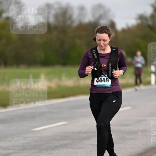 12.04.2026 - 45. Internationalen Wilhelmsburger Insellauf Dr. Thomas Lammeyer http://msf.ph/oto/9437876 12.04.2026 09:33:58 Laufen 4449 meine-sportfotos.de