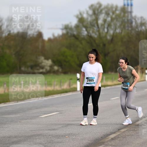 12.04.2026 - 45. Internationalen Wilhelmsburger Insellauf Dr. Thomas Lammeyer http://msf.ph/oto/9437965 12.04.2026 09:35:39 Laufen 2985, 3505 meine-sportfotos.de