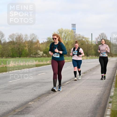 12.04.2026 - 45. Internationalen Wilhelmsburger Insellauf Dr. Thomas Lammeyer http://msf.ph/oto/9438018 12.04.2026 09:36:16 Laufen 3148, 2093, 2663 meine-sportfotos.de