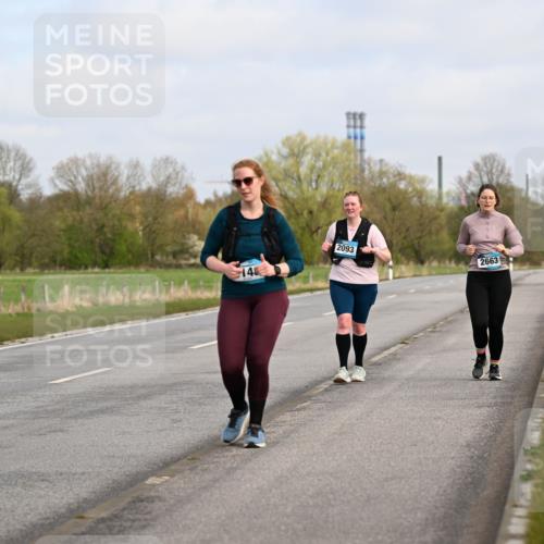 12.04.2026 - 45. Internationalen Wilhelmsburger Insellauf Dr. Thomas Lammeyer http://msf.ph/oto/9438023 12.04.2026 09:36:17 Laufen 14, 2093, 2663 meine-sportfotos.de