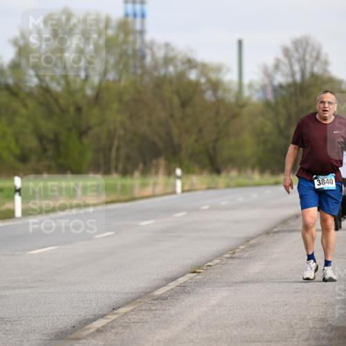 12.04.2026 - 45. Internationalen Wilhelmsburger Insellauf Dr. Thomas Lammeyer http://msf.ph/oto/9438045 12.04.2026 09:37:19 Laufen 3840, 16 meine-sportfotos.de