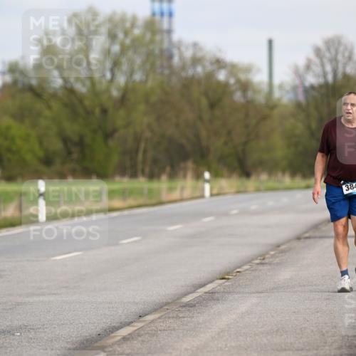 12.04.2026 - 45. Internationalen Wilhelmsburger Insellauf Dr. Thomas Lammeyer http://msf.ph/oto/9438048 12.04.2026 09:37:19 Laufen 3840, 16 meine-sportfotos.de
