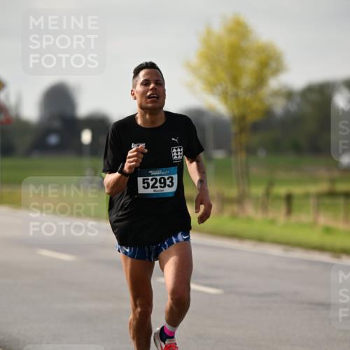 12.04.2026 - 45. Internationalen Wilhelmsburger Insellauf Dr. Thomas Lammeyer http://msf.ph/oto/9438088 12.04.2026 09:46:16 Laufen 5293 meine-sportfotos.de
