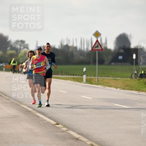 12.04.2026 - 45. Internationalen Wilhelmsburger Insellauf Dr. Thomas Lammeyer http://msf.ph/oto/9438128 12.04.2026 09:47:21 Laufen 2408, 4 meine-sportfotos.de