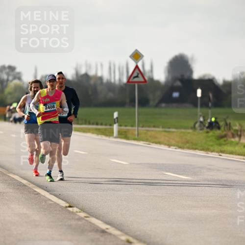 12.04.2026 - 45. Internationalen Wilhelmsburger Insellauf Dr. Thomas Lammeyer http://msf.ph/oto/9438131 12.04.2026 09:47:22 Laufen 2408 meine-sportfotos.de