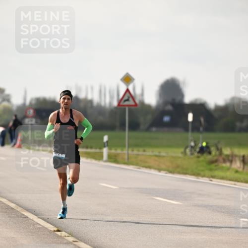 12.04.2026 - 45. Internationalen Wilhelmsburger Insellauf Dr. Thomas Lammeyer http://msf.ph/oto/9438174 12.04.2026 09:48:14 Laufen  meine-sportfotos.de