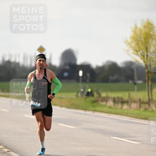 12.04.2026 - 45. Internationalen Wilhelmsburger Insellauf Dr. Thomas Lammeyer http://msf.ph/oto/9438184 12.04.2026 09:48:15 Laufen  meine-sportfotos.de