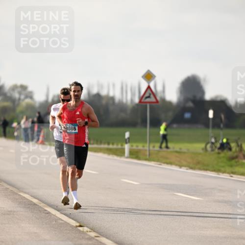 12.04.2026 - 45. Internationalen Wilhelmsburger Insellauf Dr. Thomas Lammeyer http://msf.ph/oto/9438196 12.04.2026 09:48:28 Laufen 34086 meine-sportfotos.de