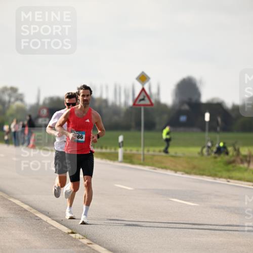 12.04.2026 - 45. Internationalen Wilhelmsburger Insellauf Dr. Thomas Lammeyer http://msf.ph/oto/9438199 12.04.2026 09:48:29 Laufen 86 meine-sportfotos.de